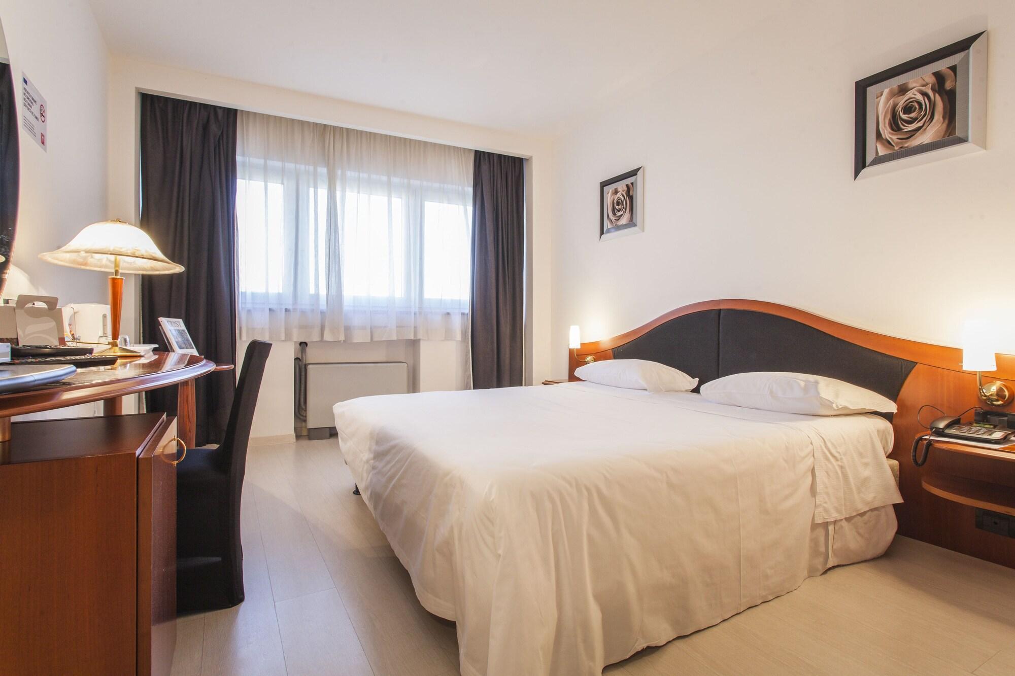 Hotel Donizetti Lallio Ngoại thất bức ảnh