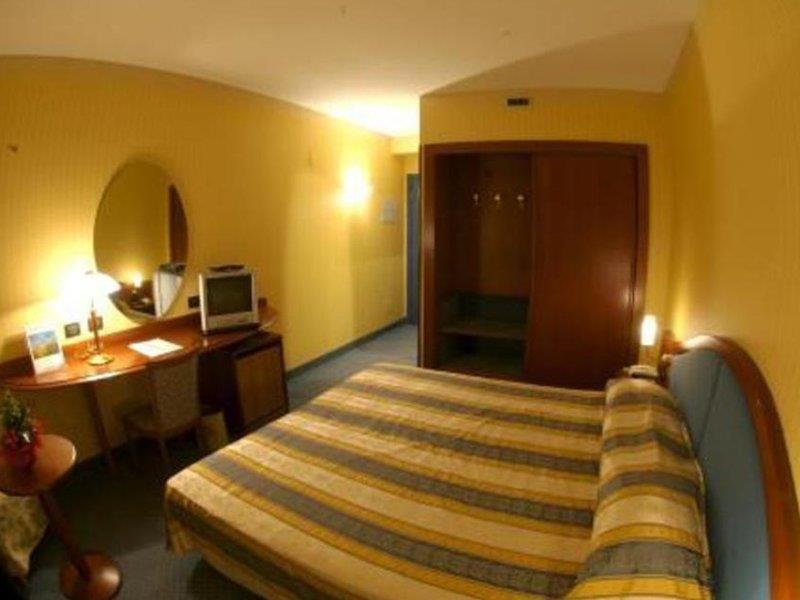 Hotel Donizetti Lallio Ngoại thất bức ảnh